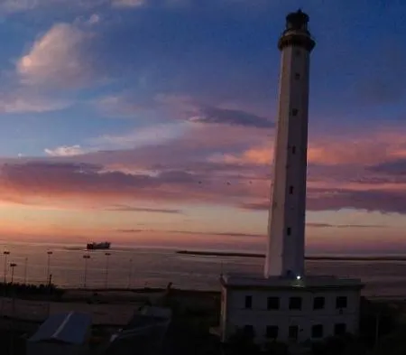 La Casa Sul Faro By Apulia Apartmán *